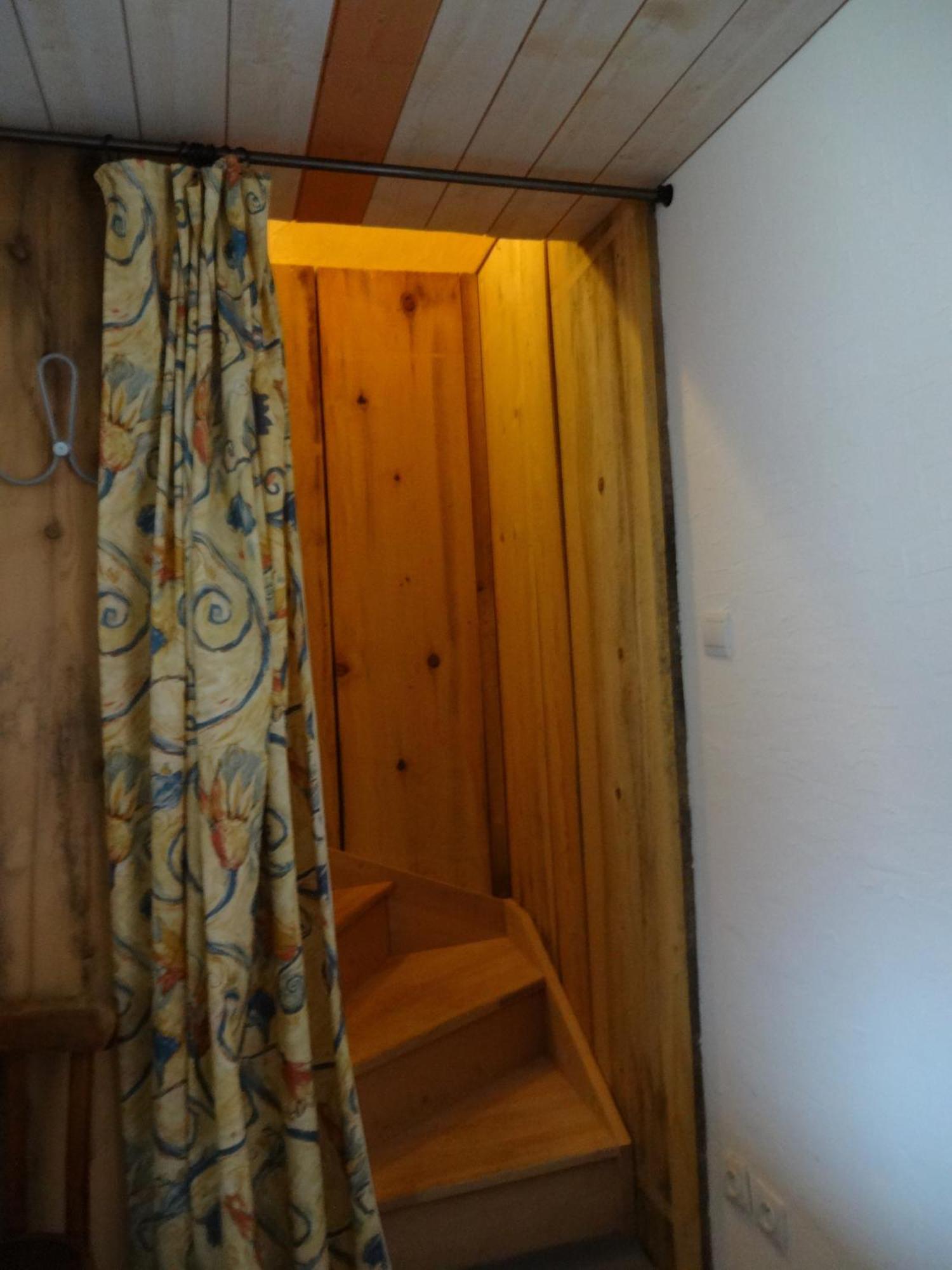 Auberge La Bergerie Sainte-Marie-de-Campan Szoba fotó